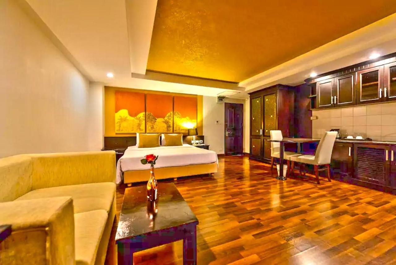 The Heritage Sathorn Suite Hotel Bangkok Exterior photo
